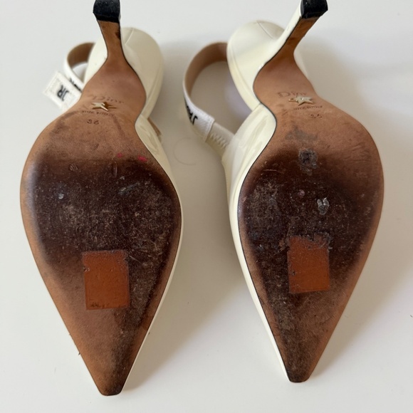 CHRISTIAN DIOR PATENT LEATHER BOOW ACCENT SLINGBACK PUMPS SIZE 36 - Picture 3 of 4